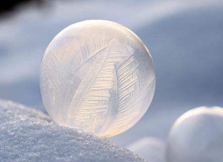 Wenzel Marco - Frozen Bubbles - Annahme