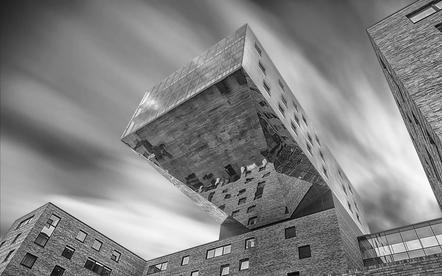 Willi Bitzer - Fotoclub Mindelheim - Modern Building - Annahme