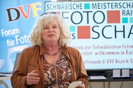 Ansprache der DVF Bezirksleiterin Schwaben, Susanne Seiffert