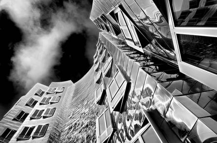 Albert J. Pinkl - Foto-Desperados - Gehry-Impression