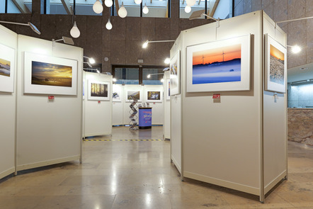DVF-Ausstellung Schwaben leuchtet im Foyer des Oberstdorf Hauses011